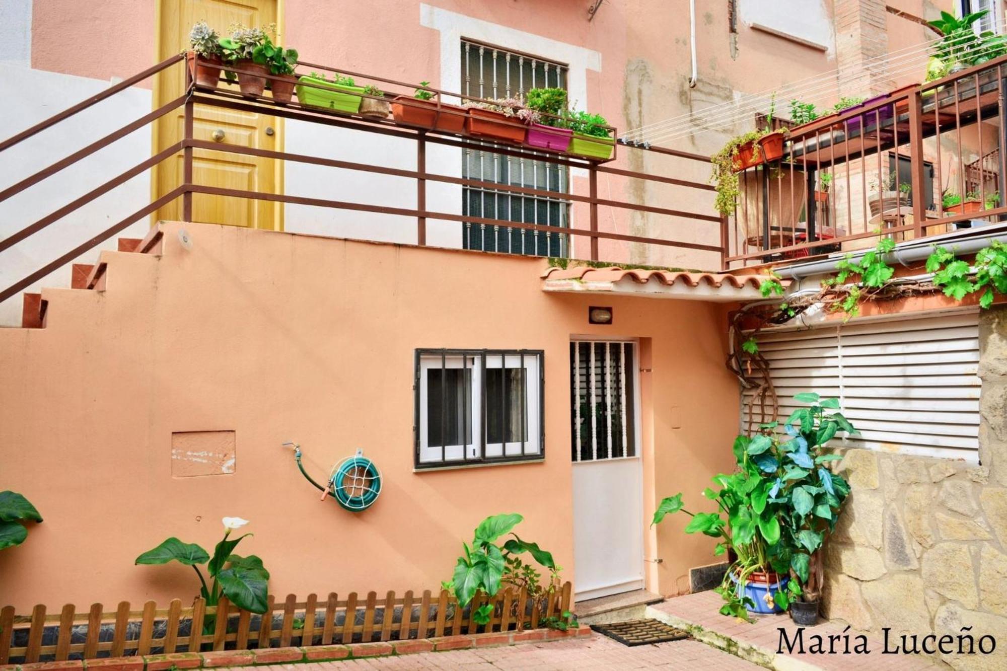 Comfortable Apartment In Caceres 55 M² Welcoming Terrace Экстерьер фото